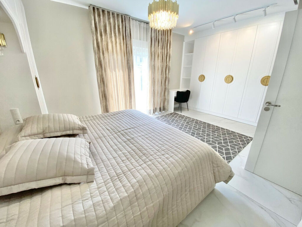 Detached Villa San Pedro de Alcántara Málaga - image 12