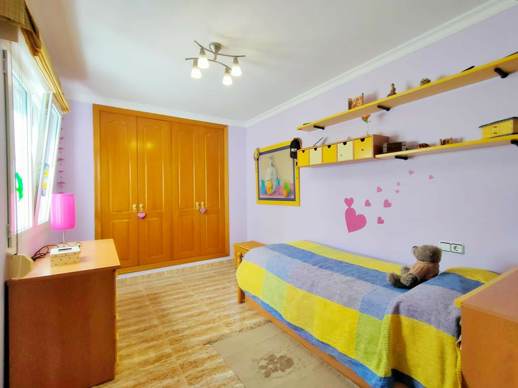 Detached Villa Denia Alicante - image 12
