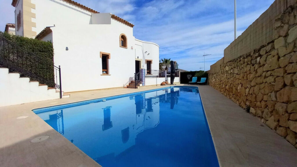 Detached Villa Algorfa Alicante - image 12