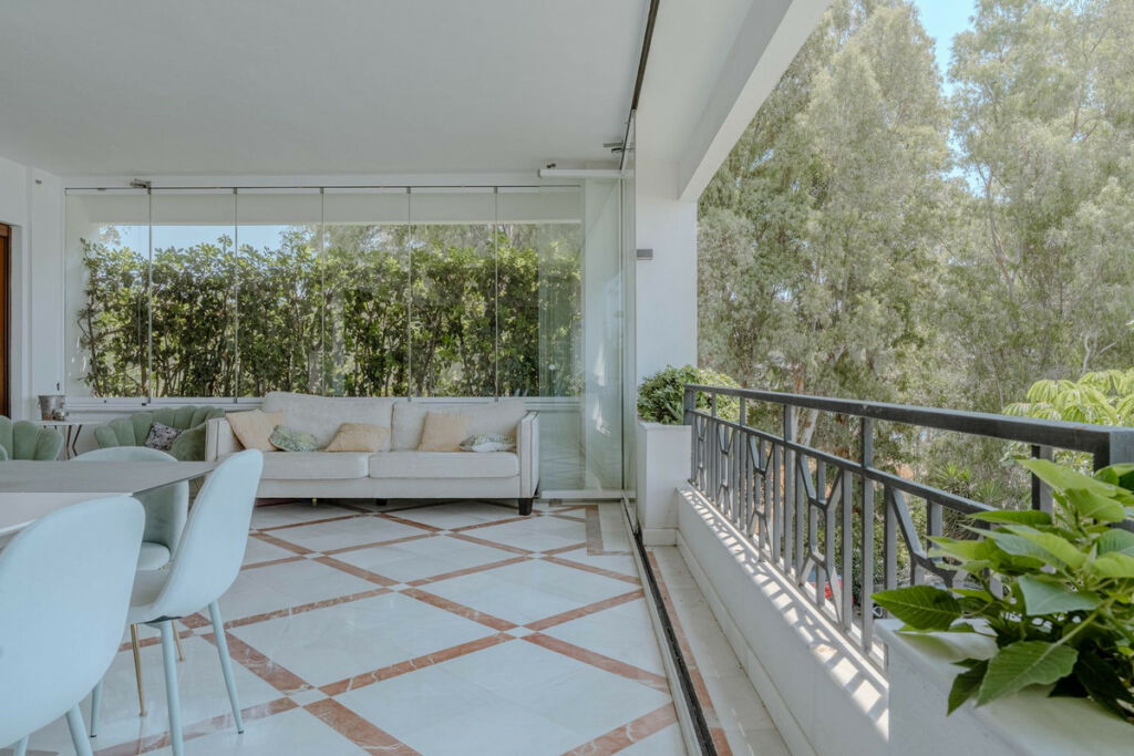 Ground Floor Apartment Estepona Málaga - image 12