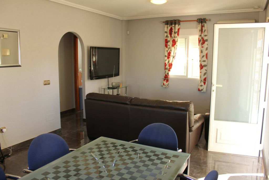 Detached Villa La Zenia Alicante - image 12