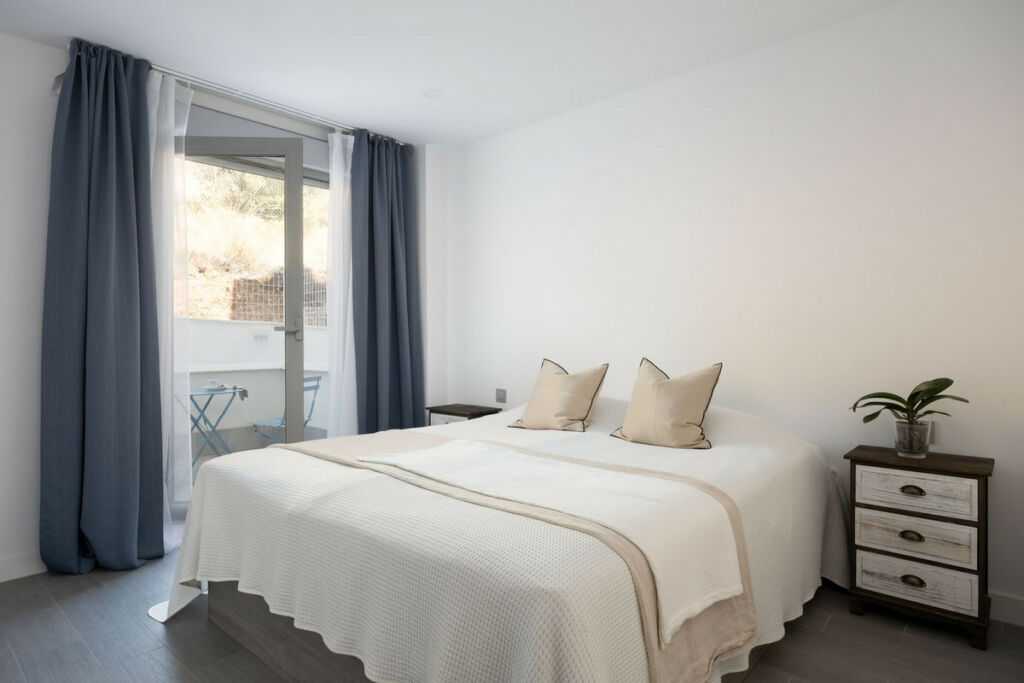 Ground Floor Apartment Benalmadena Pueblo Málaga - image 12
