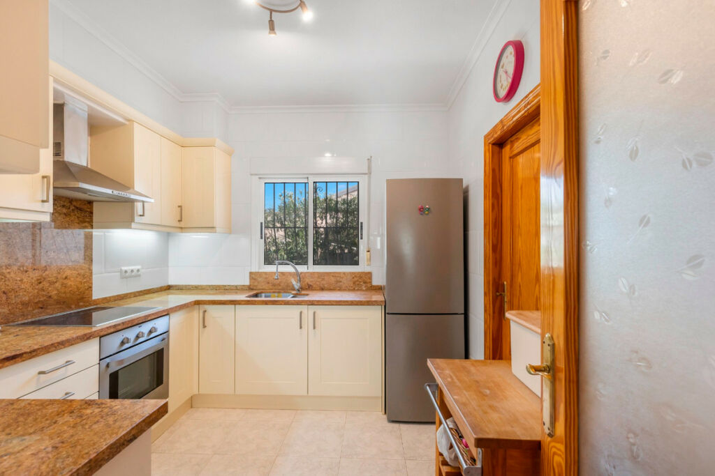 Detached Villa San Fulgencio Alicante - image 12