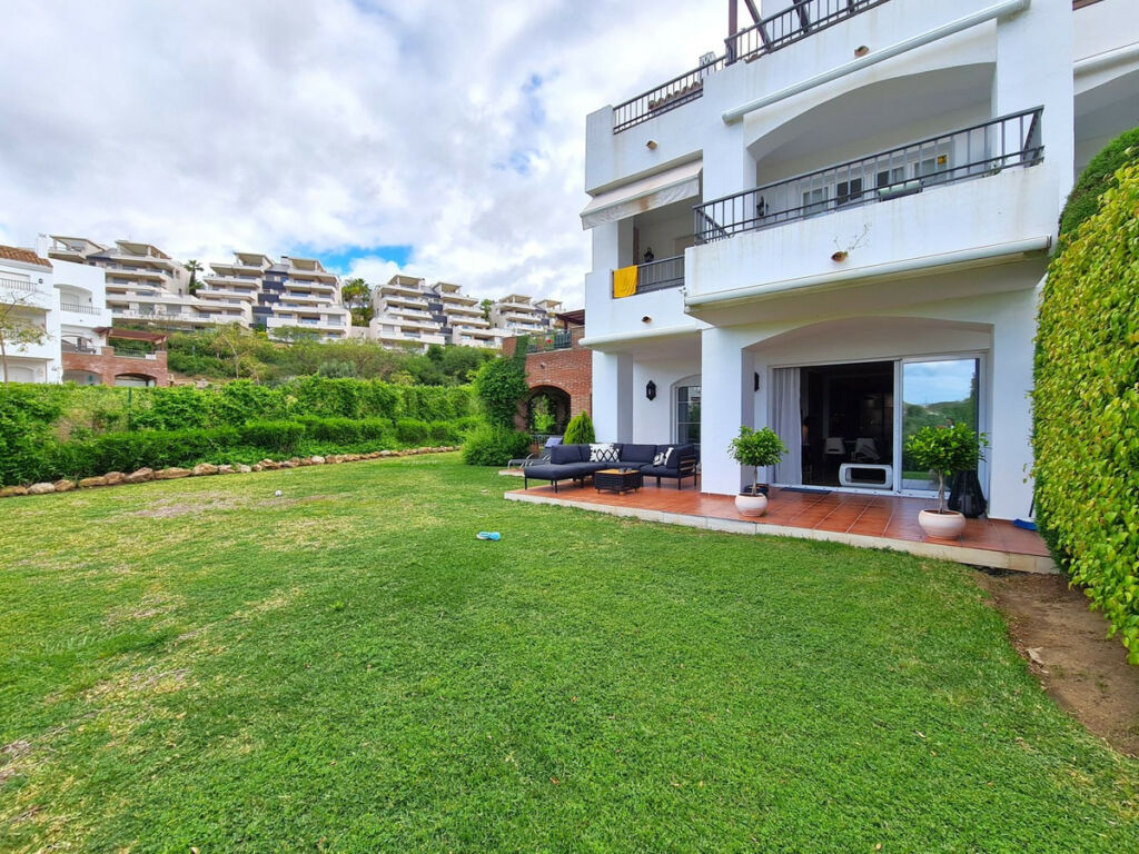 Ground Floor Apartment Benahavís Málaga - image 12