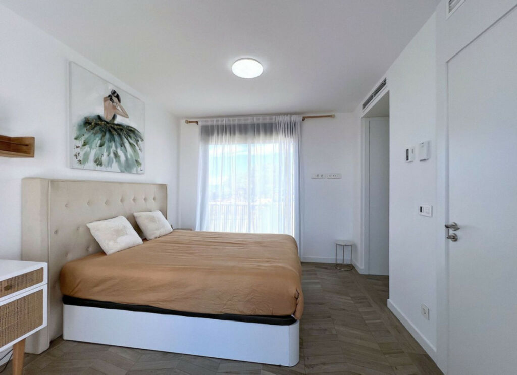 Townhouse Cabopino Málaga - image 12