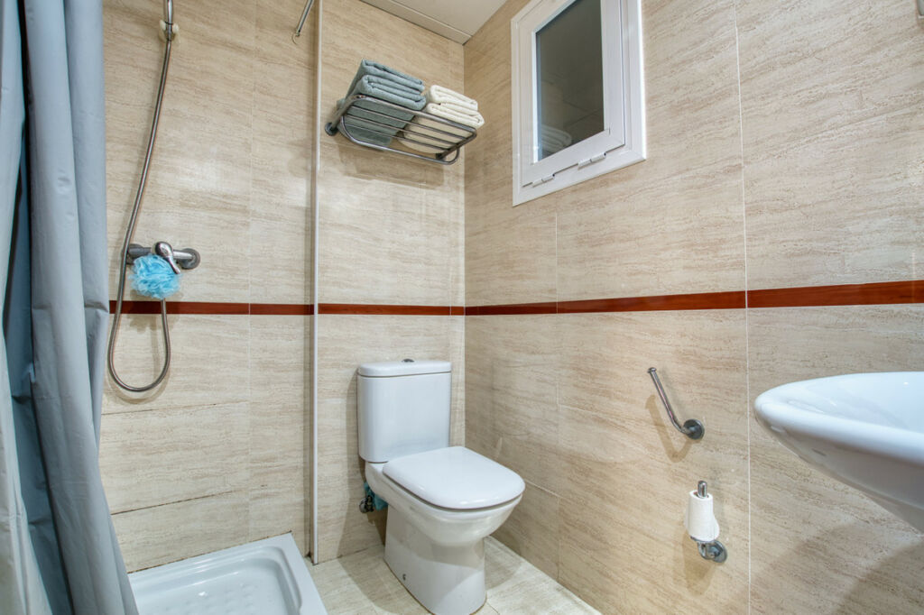 Ground Floor Studio Rincón de la Victoria Málaga - image 12