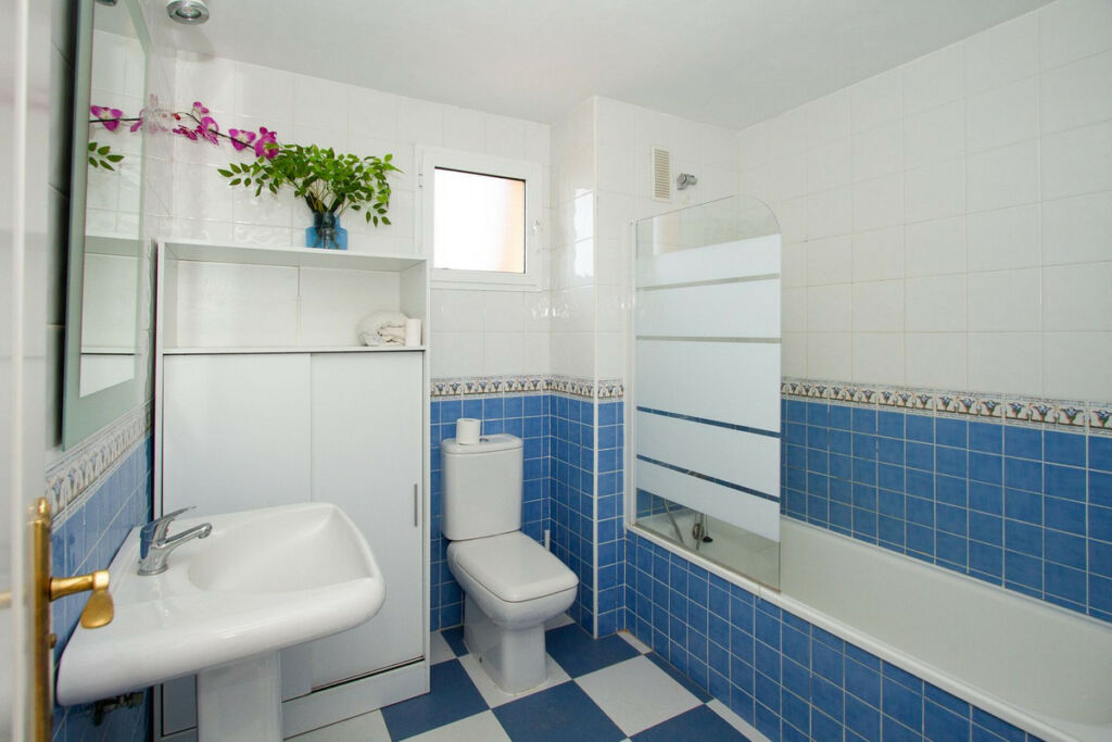 Penthouse Reserva de Marbella Málaga - image 12