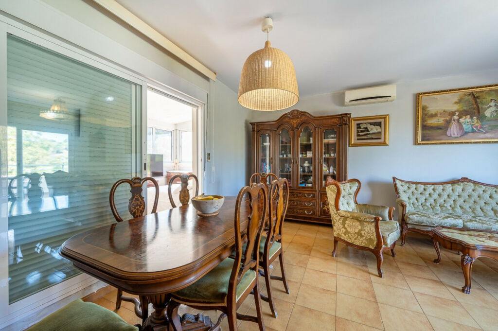 Penthouse Calahonda Málaga - image 14