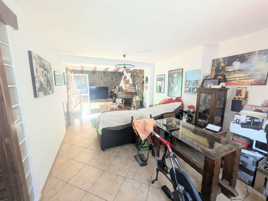 Townhouse Torremolinos Málaga - image 12