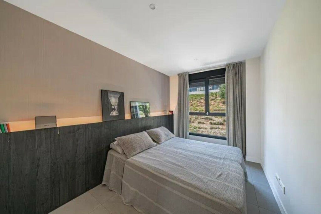 Middle Floor Apartment Estepona Málaga - image 13