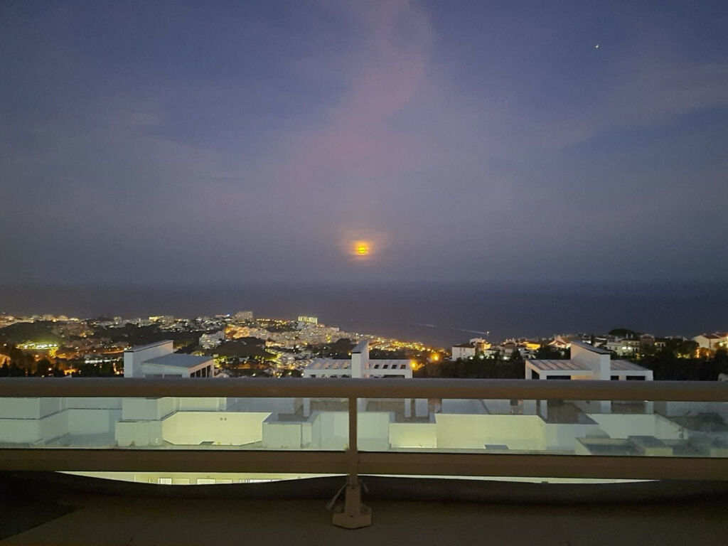 Penthouse Benalmadena Pueblo Málaga - image 12