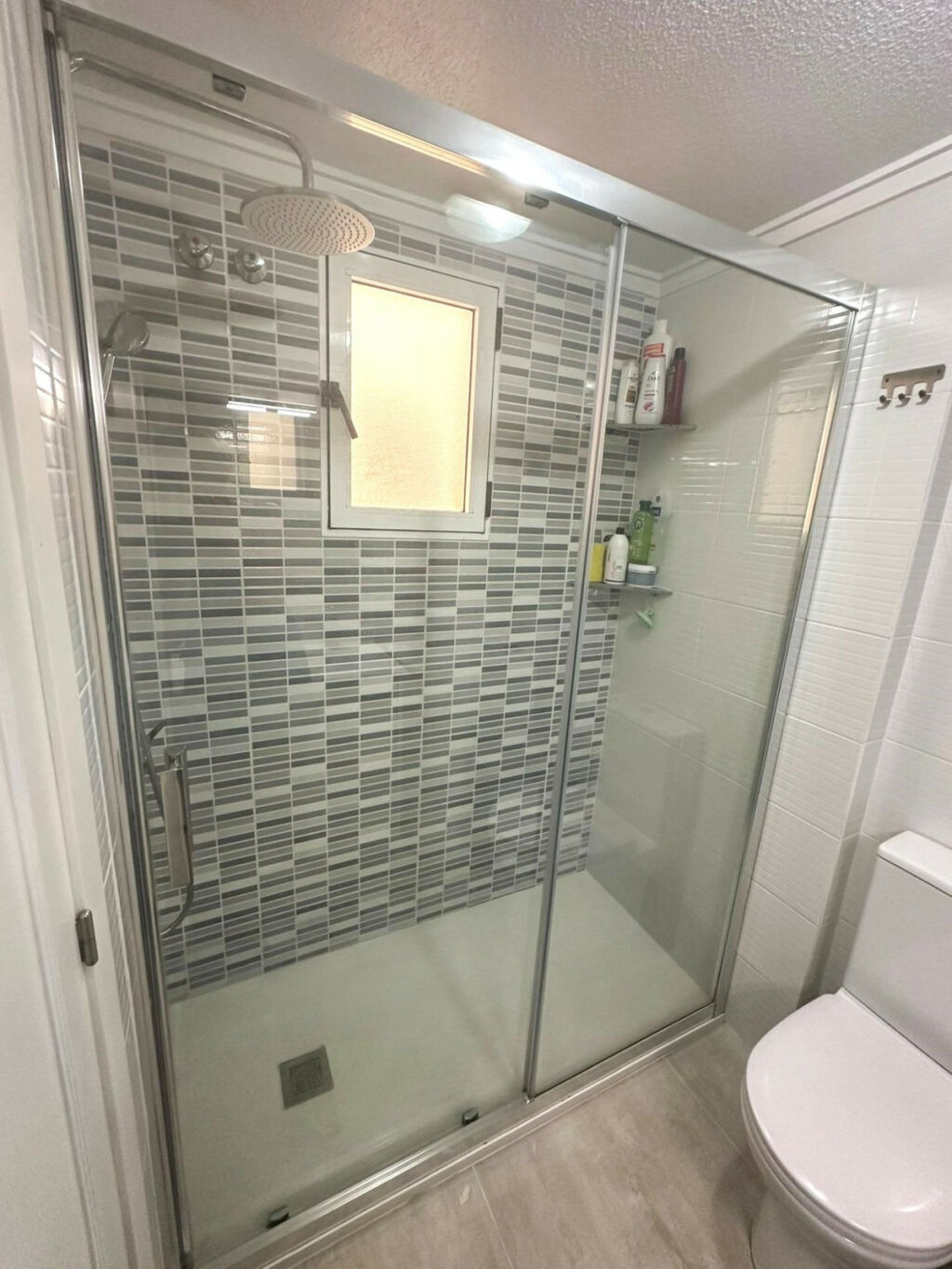Middle Floor Apartment Torrevieja Alicante - image 12