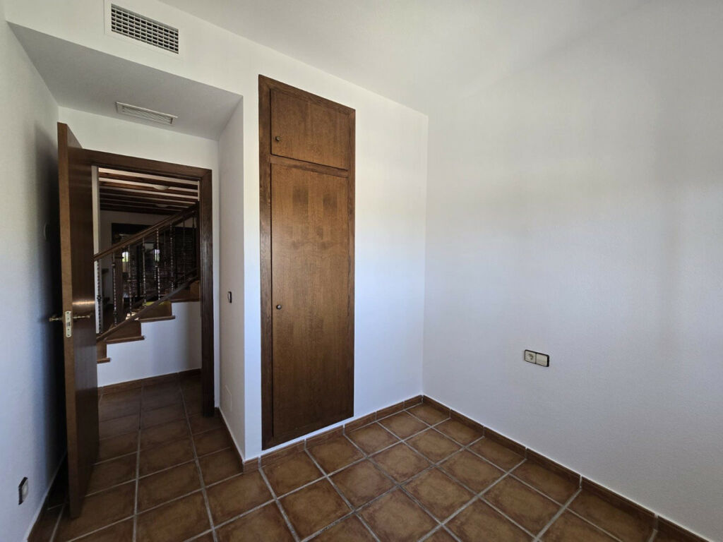 Semi-Detached House La Finca Golf Alicante - image 12