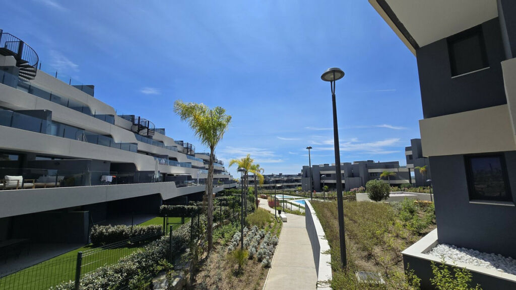 Ground Floor Apartment New Golden Mile Málaga - image 15