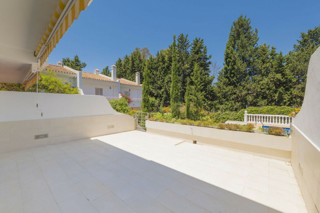 Semi-Detached House Artola Málaga - image 13