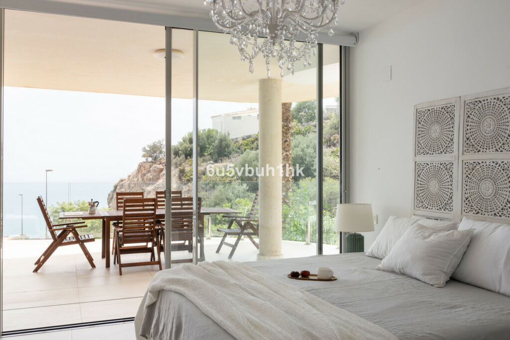 Ground Floor Apartment La Capellania Málaga - image 13