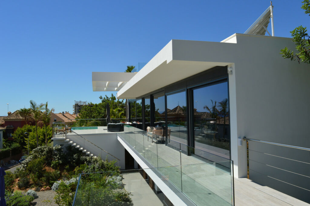 Detached Villa Marbella Málaga - image 13
