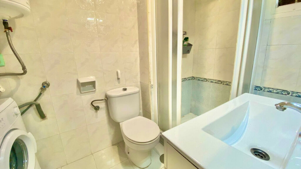 Middle Floor Apartment Benidorm Alicante - image 13