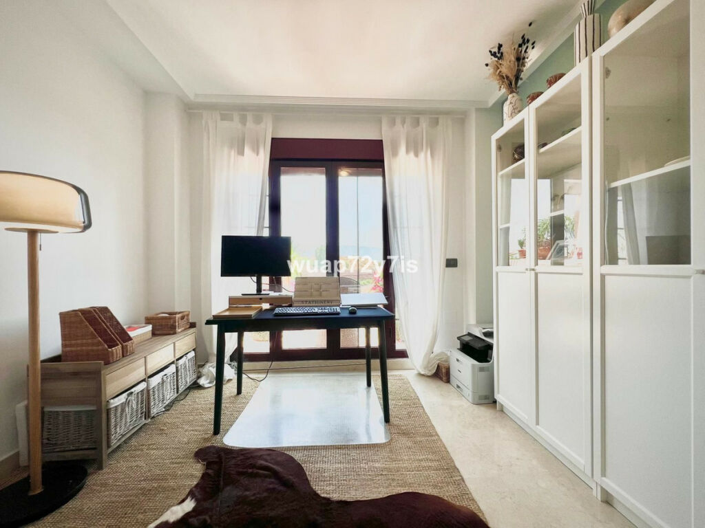 Penthouse La Mairena Málaga - image 13