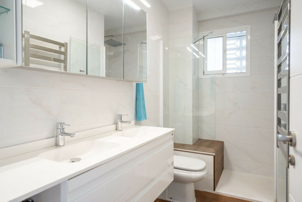 Top Floor Apartment Fuengirola Málaga - image 13