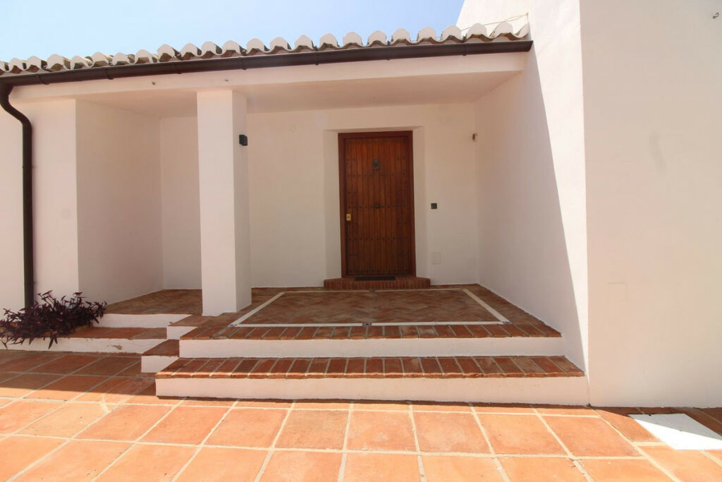 Detached Villa Benalmadena Málaga - image 13