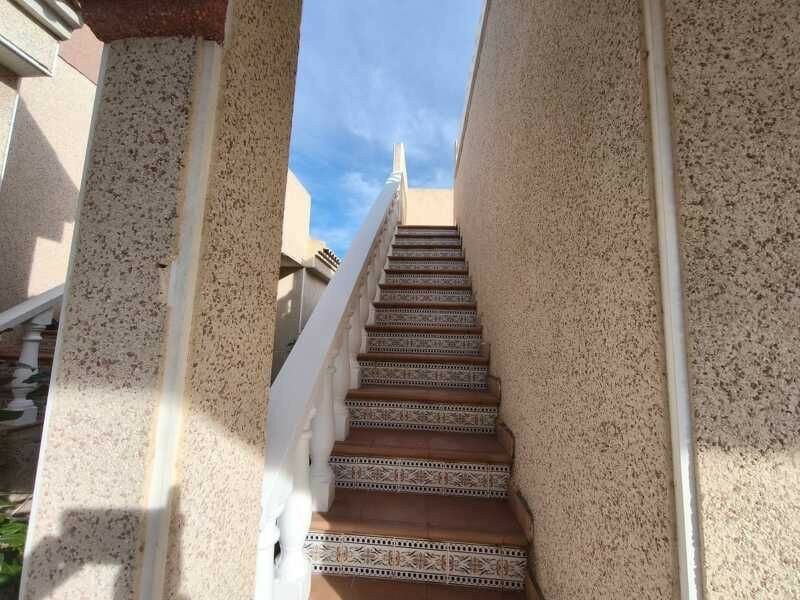 Detached Villa Algorfa Alicante - image 14