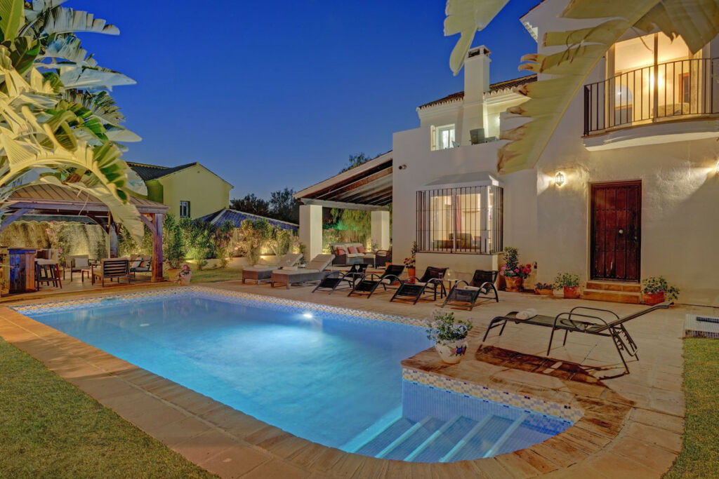 Detached Villa Mijas Golf Málaga - image 13