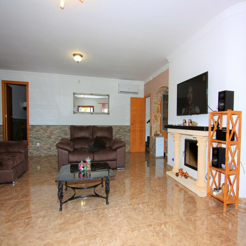 Detached Villa Pedreguer Alicante - image 13