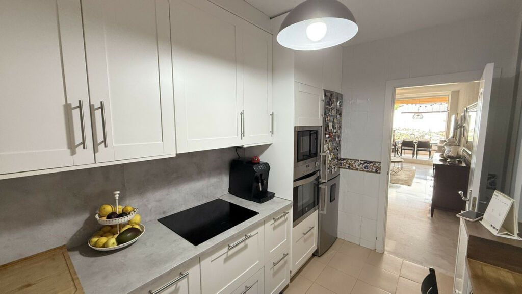 Middle Floor Apartment Reserva de Marbella Málaga - image 13