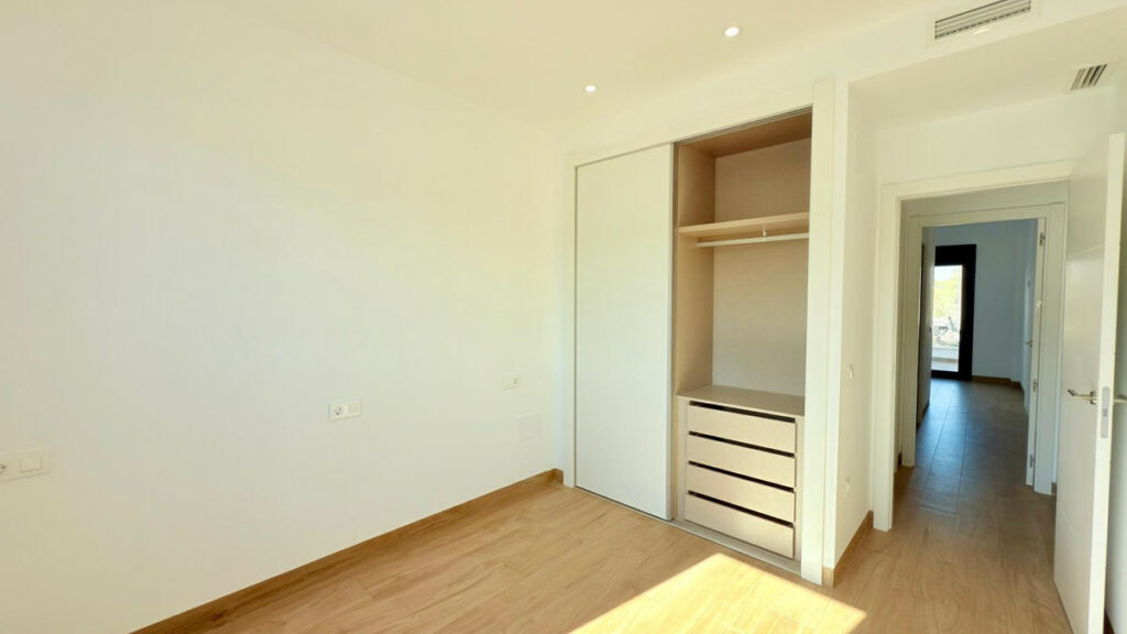 Middle Floor Apartment Finestrat Alicante - image 13