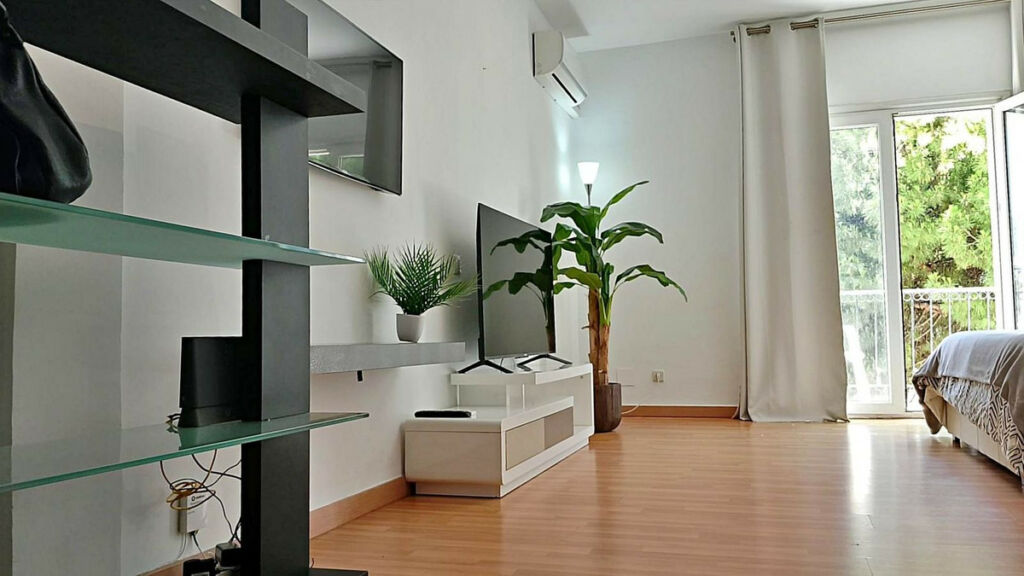 Middle Floor Studio Puerto Banús Málaga - image 14