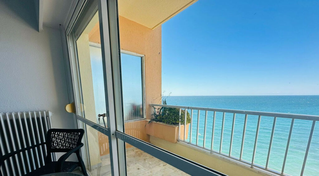 Top Floor Studio Marbella Málaga - image 13