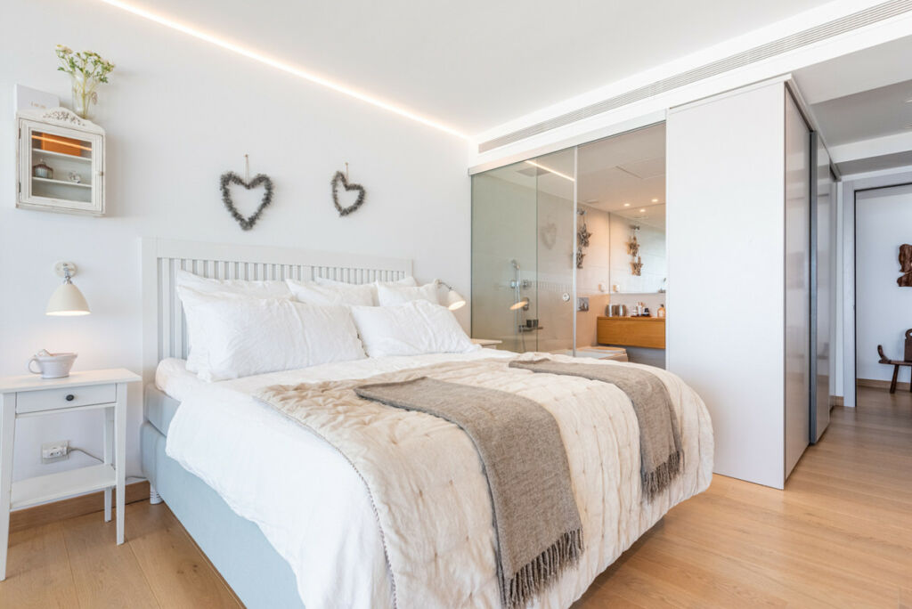 Middle Floor Apartment Fuengirola Málaga - image 12