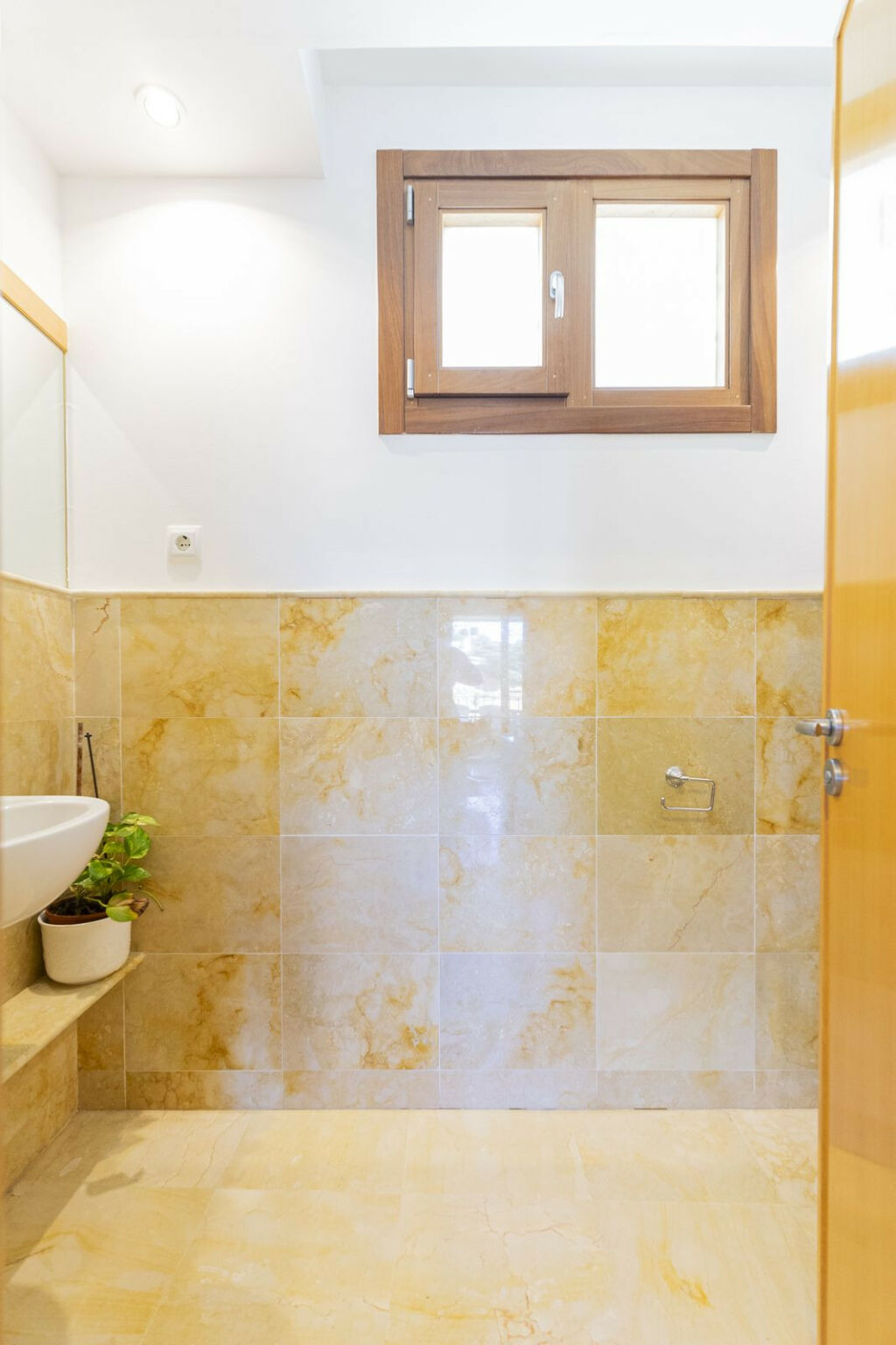 Duplex Altos de los Monteros Málaga - image 13