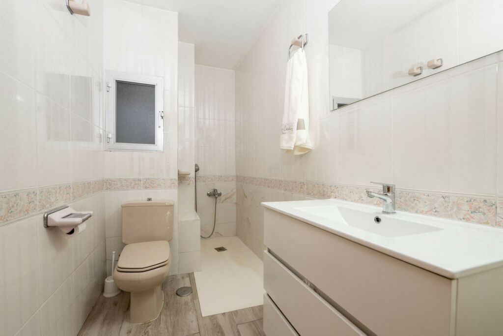 Middle Floor Apartment Marbella Málaga - image 14