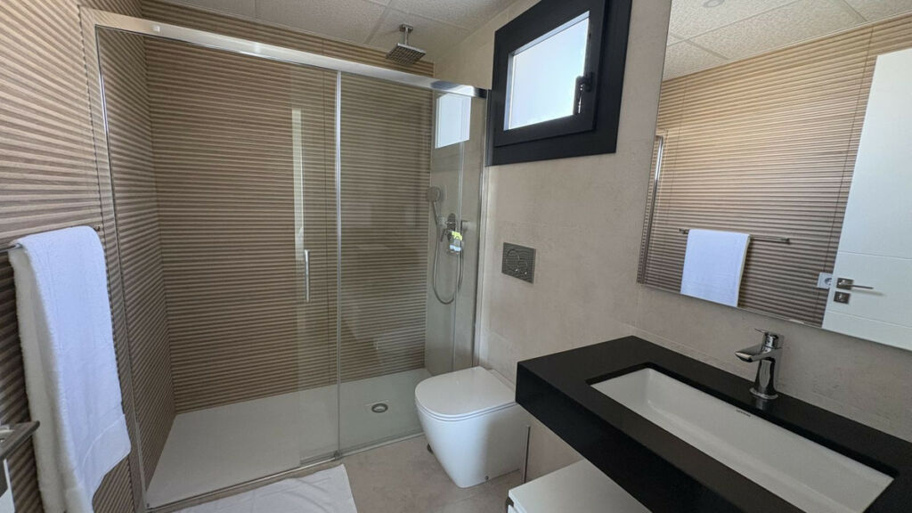 Ground Floor Apartment Atalaya Málaga - image 13