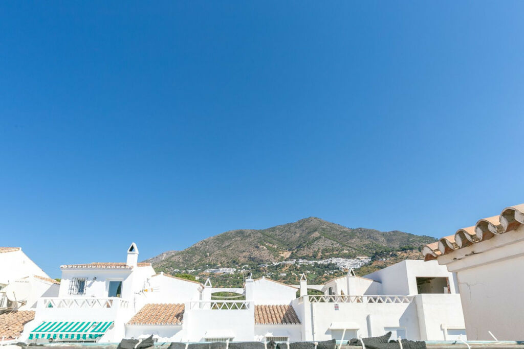 Townhouse Mijas Málaga - image 13
