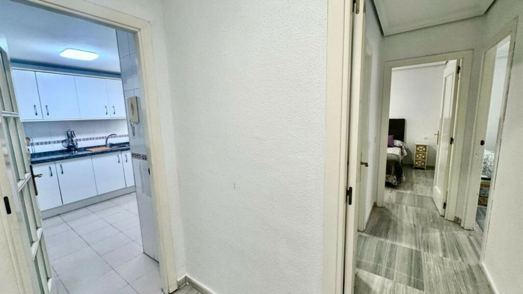 Middle Floor Apartment Torremolinos Málaga - image 13