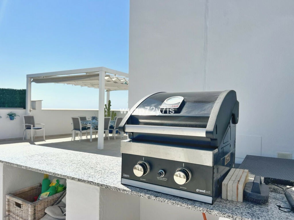 Penthouse Estepona Málaga - image 13