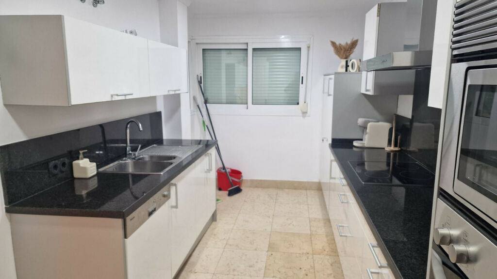 Ground Floor Apartment Nueva Andalucía Málaga - image 13