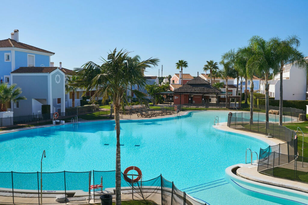 Ground Floor Apartment Estepona Málaga - image 13