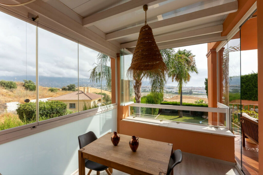 Detached Villa Cerros del Aguila Málaga - image 13