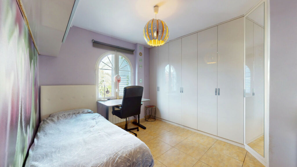 Detached Villa La Zenia Alicante - image 13