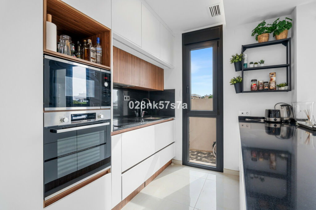 Detached Villa Lomas de Cabo Roig Alicante - image 13
