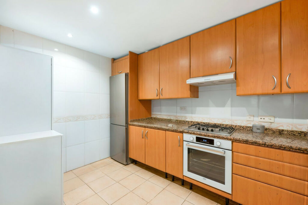 Middle Floor Apartment Marbella Málaga - image 13