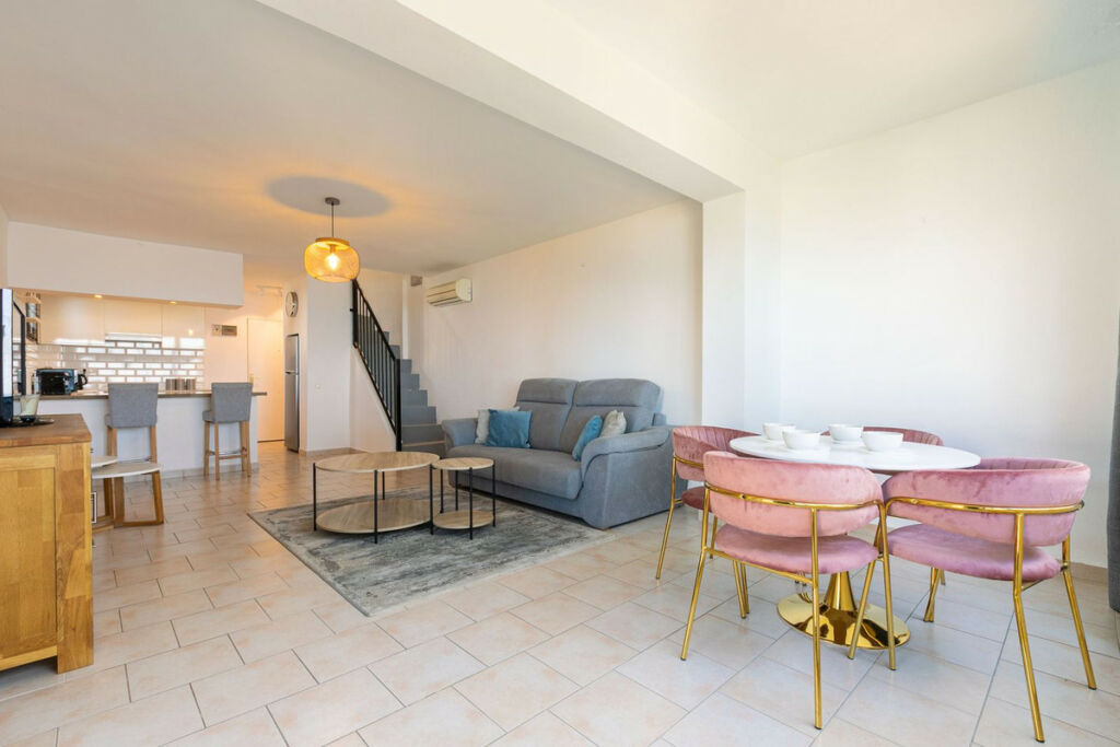 Duplex Calahonda Málaga - image 13