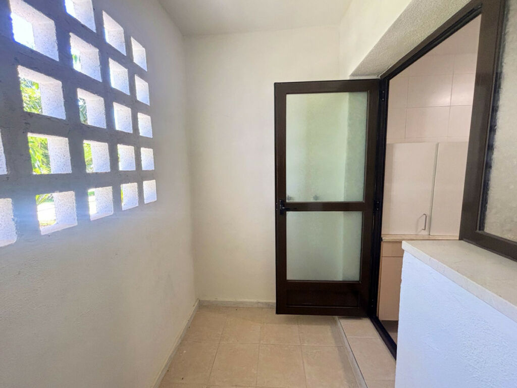 Ground Floor Apartment La Alcaidesa Cádiz - image 13