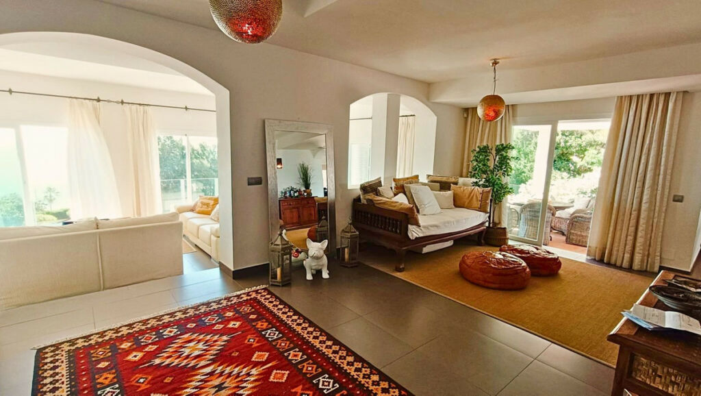 Detached Villa Manilva Málaga - image 13