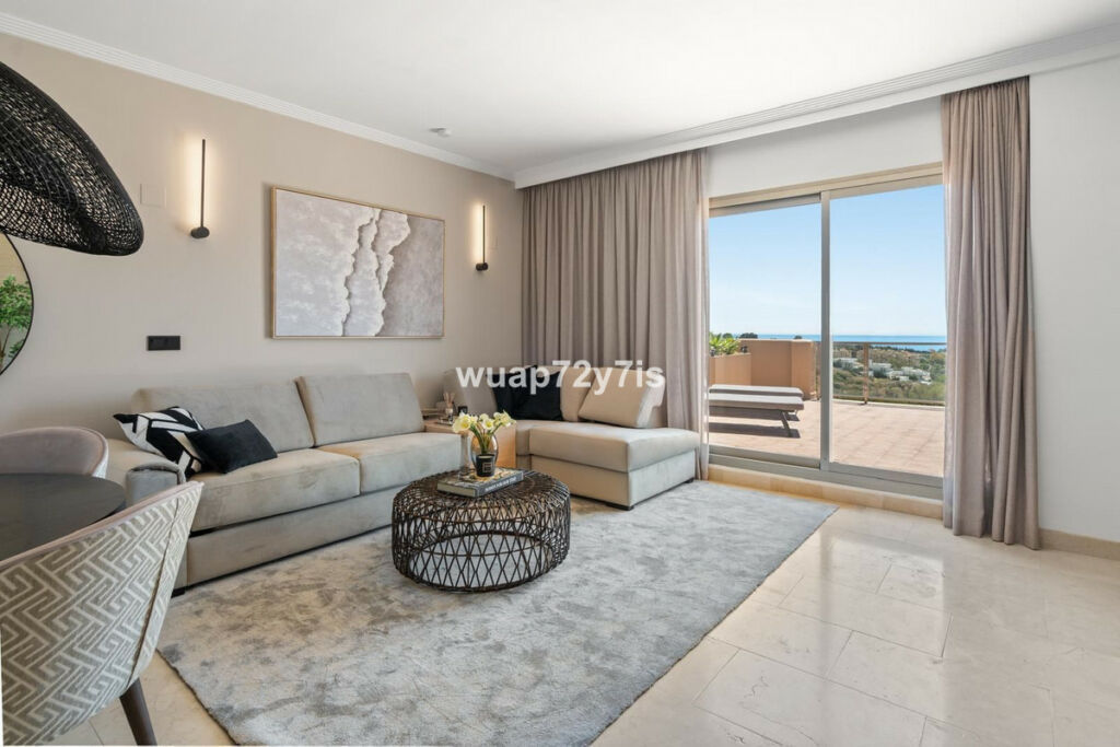 Penthouse Selwo Málaga - image 13