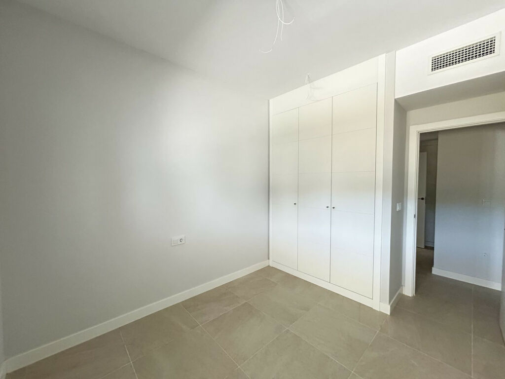 Ground Floor Apartment New Golden Mile Málaga - image 18